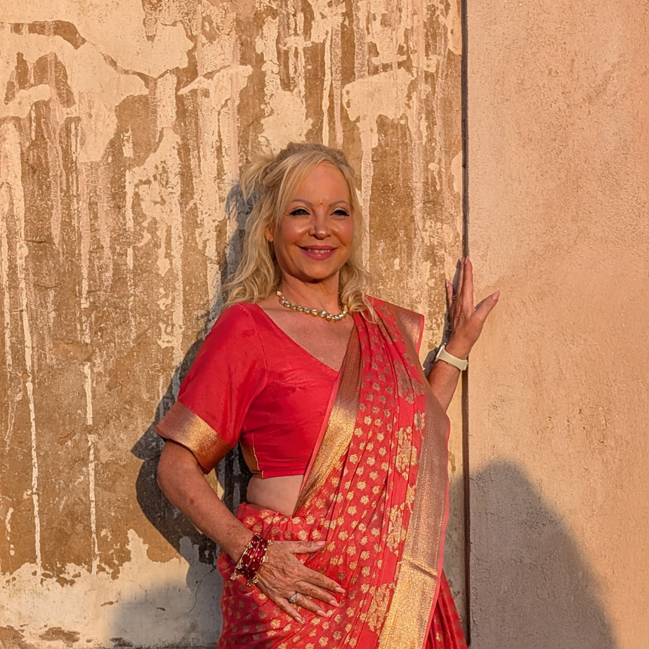 great india travel guest carousal image 12