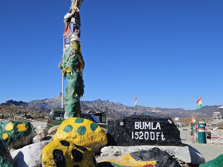 Bumla Pass